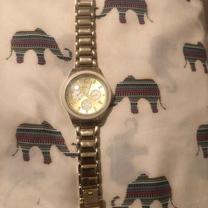 Isaac mizrahi watch